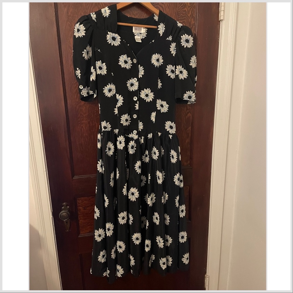 VTG 1980's Floral Secretary Dress